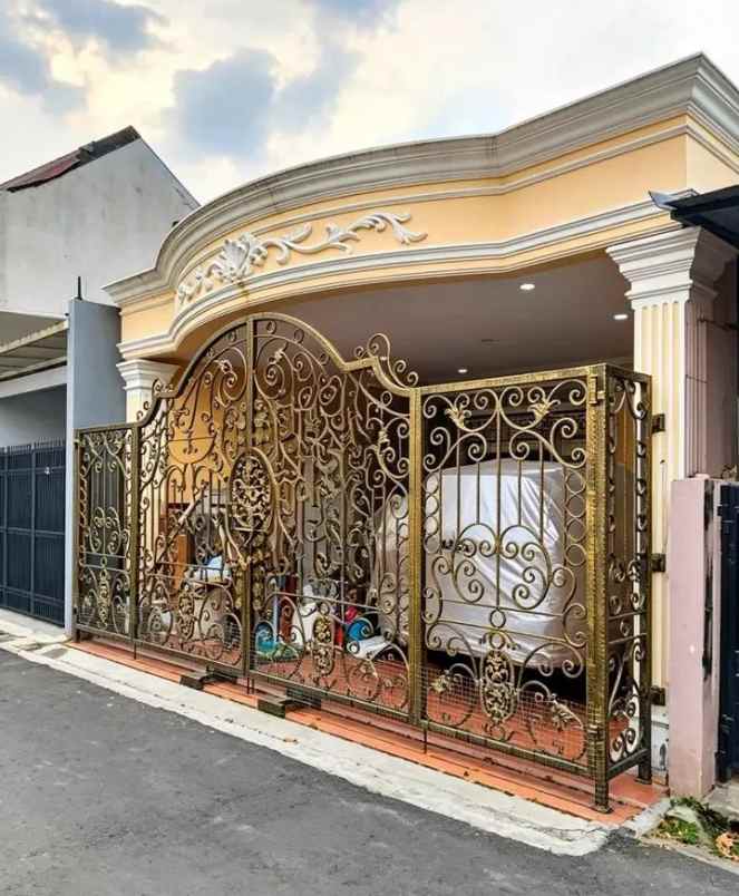 dijual rumah jl duren sawit jakarta timur