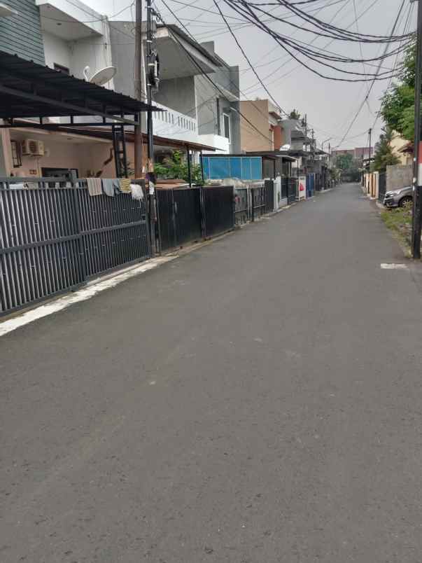 dijual rumah jl duren sawit jakarta timur