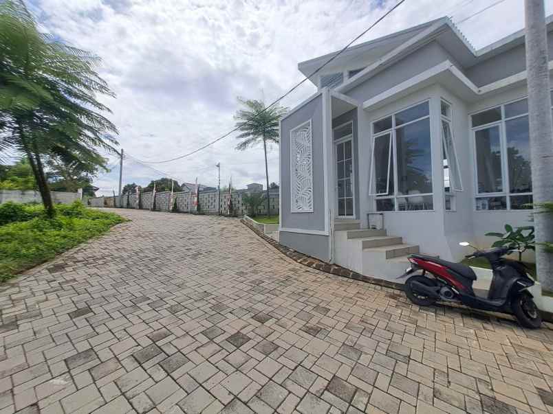 dijual rumah jl kramat asem no 36b
