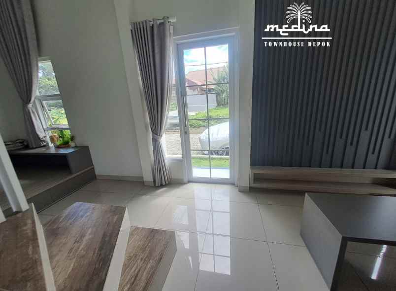 dijual rumah jl kramat asem no 36b