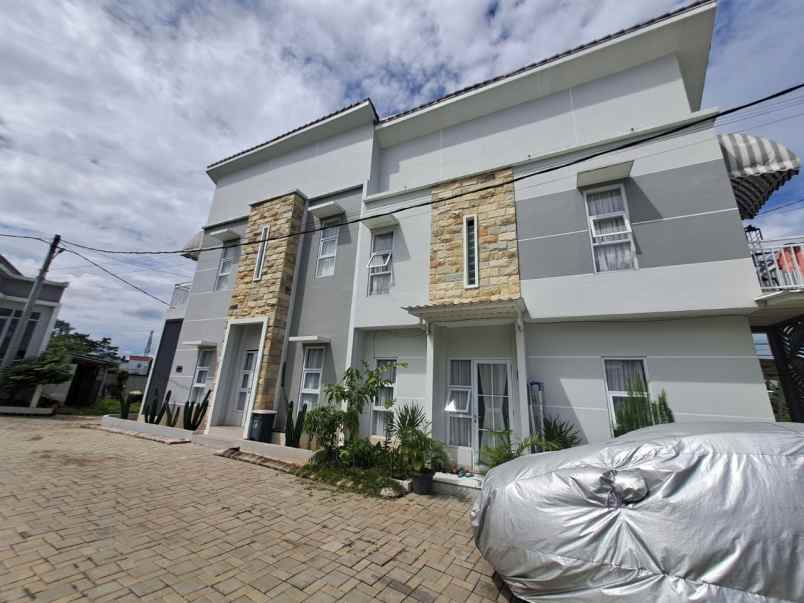 dijual rumah jl kramat asem no 36b