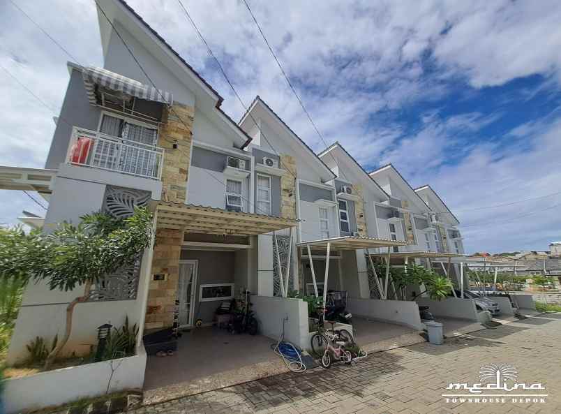 dijual rumah jl kramat asem no 36b