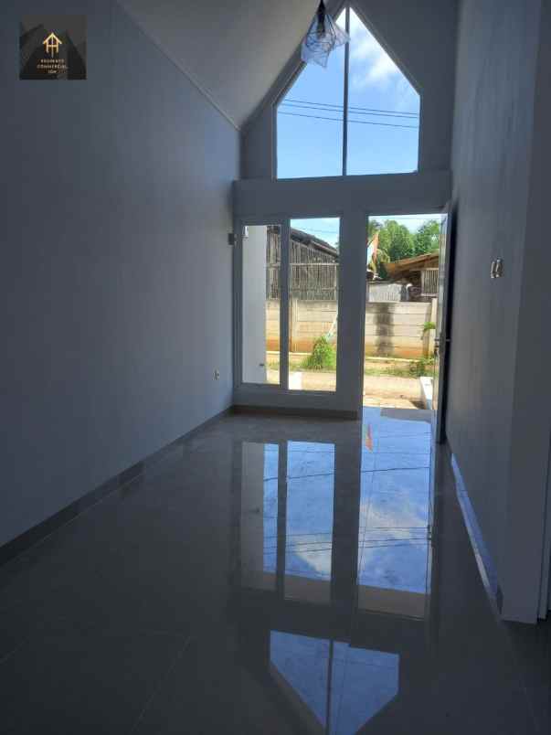 dijual rumah jl padalarang