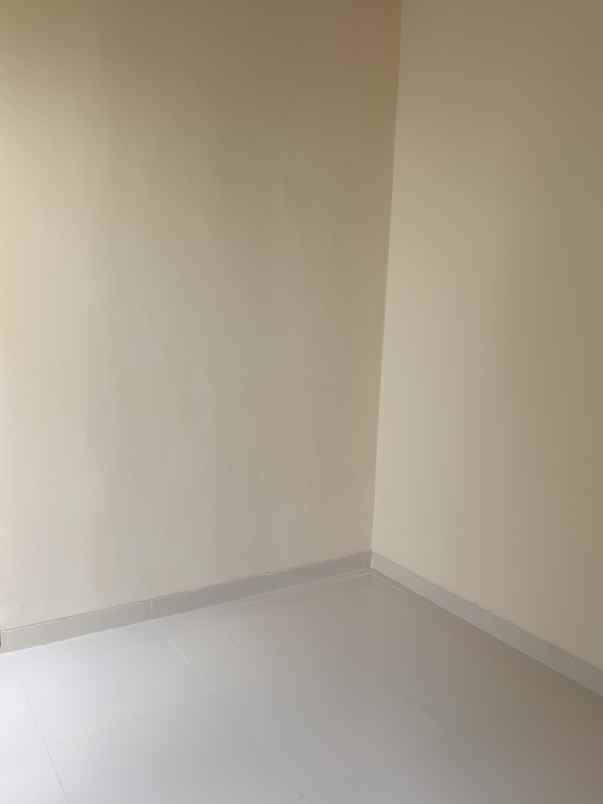 dijual rumah jl pasir randu serang