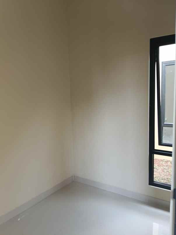 dijual rumah jl pasir randu serang