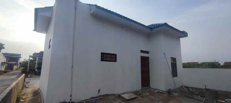 dijual rumah jl purwodadi