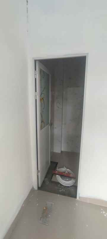 dijual rumah jl purwodadi