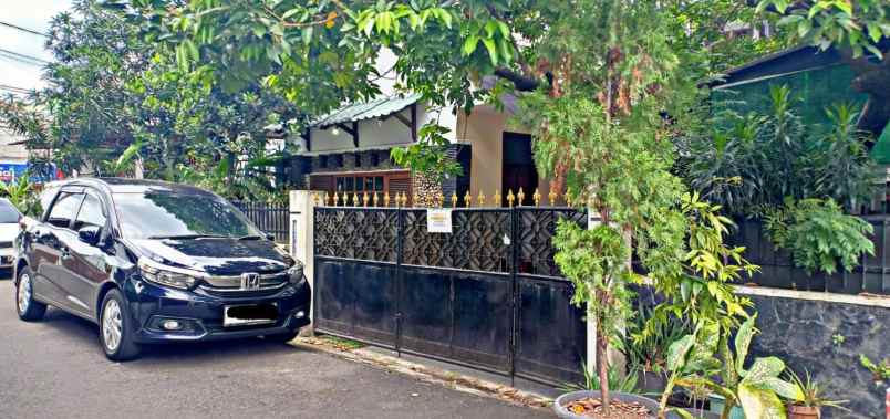dijual rumah jl rawamangun jakarta timur