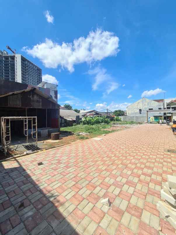dijual rumah jl raya cilandak kko