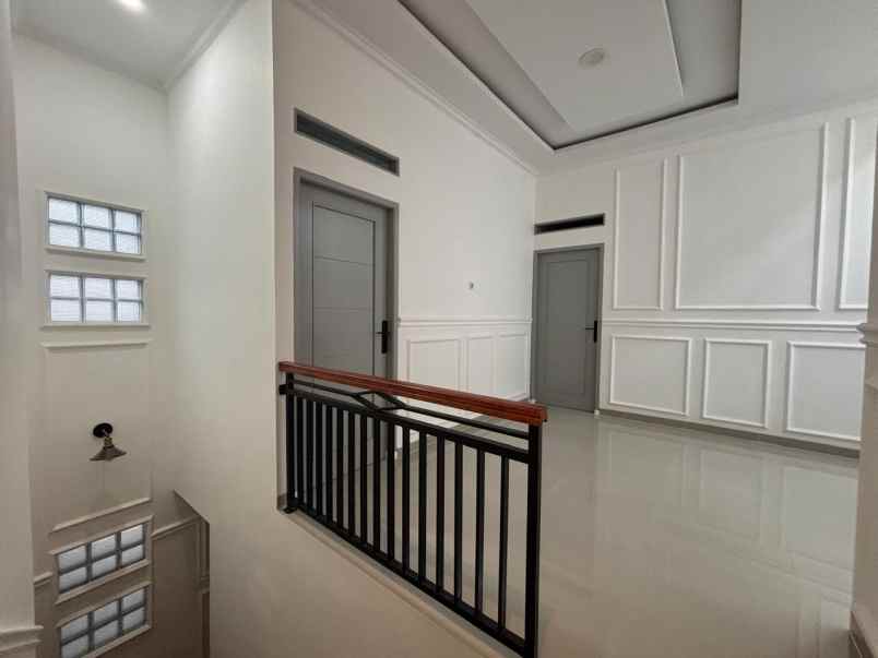 dijual rumah jl raya jatimakmur pondok