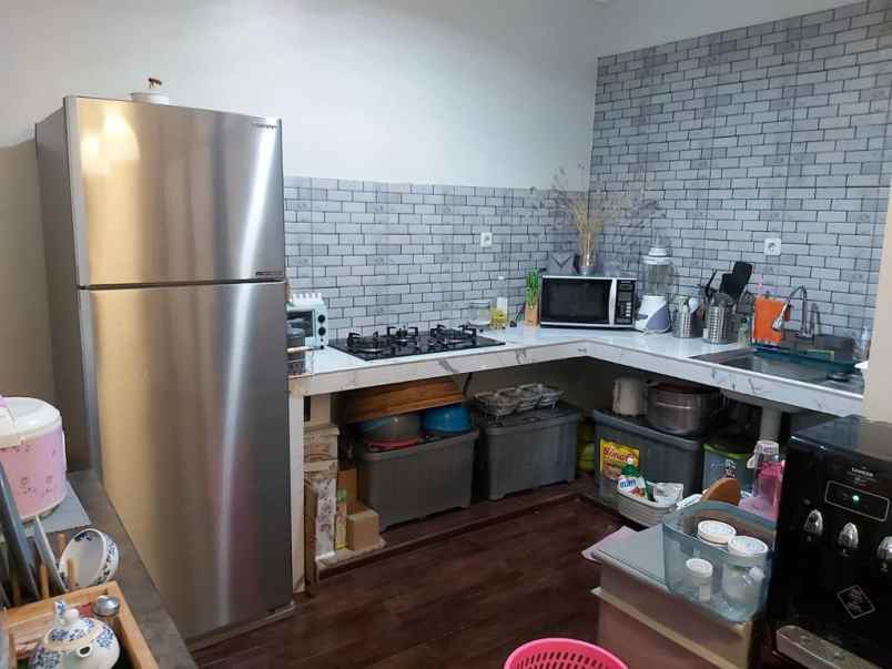 dijual rumah jl raya pondok rajeg cibinong