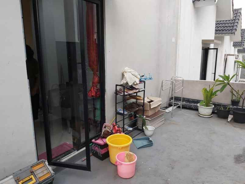 dijual rumah jl raya pondok rajeg cibinong