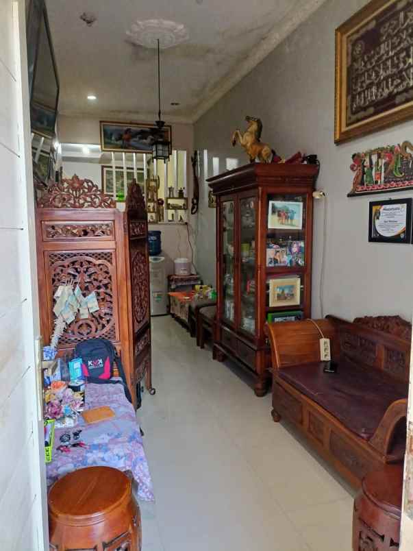 dijual rumah jl sektor 16 sudimara jaya