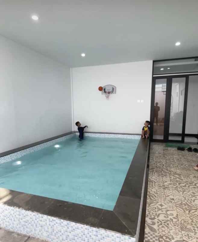 dijual rumah jl sersan bajuri bandung