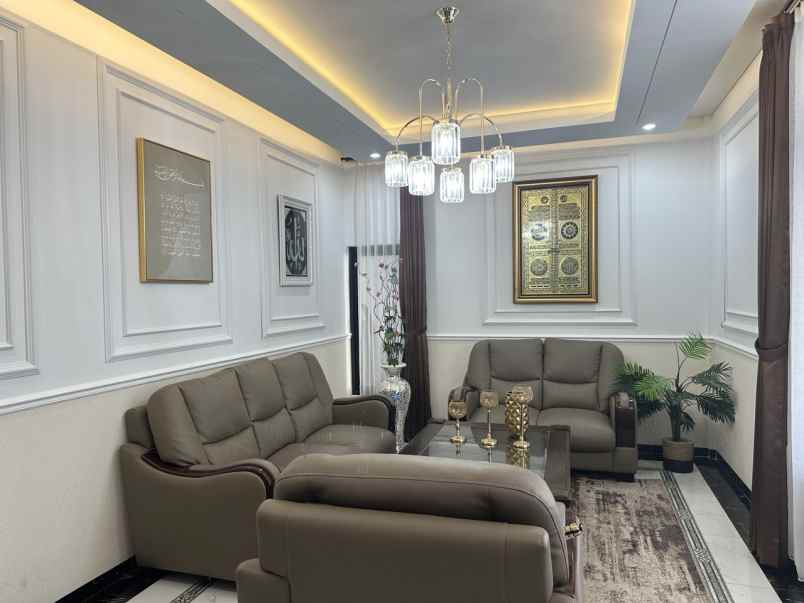 dijual rumah jl sersan bajuri bandung