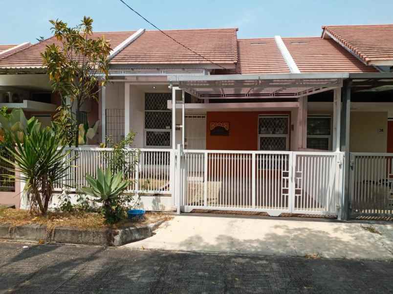 dijual rumah jl sindanglaya arcamanik