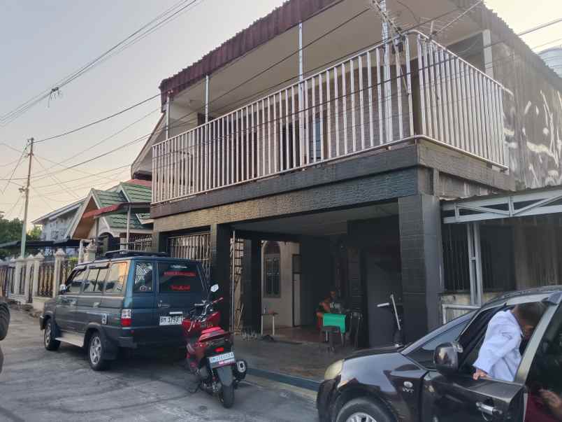 dijual rumah jl srikandi