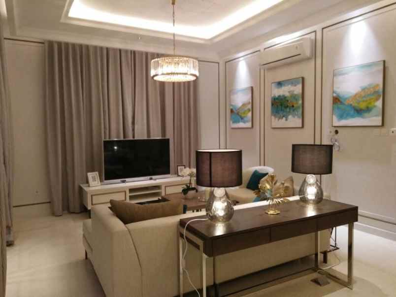 dijual rumah jl tb simatupang cilandak