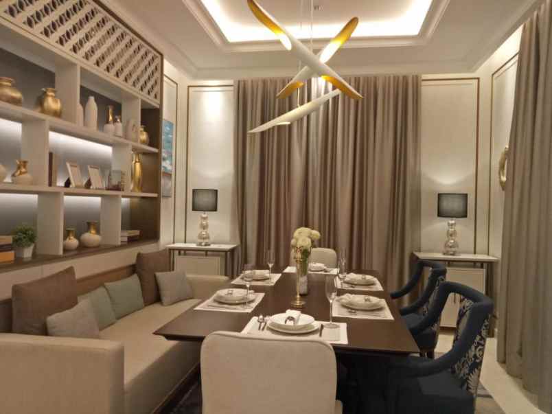 dijual rumah jl tb simatupang cilandak