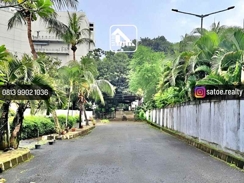 dijual rumah jl widya chandra senayan