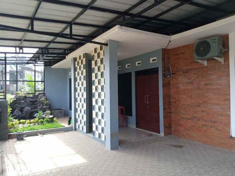 dijual rumah jln alternatif bic desa