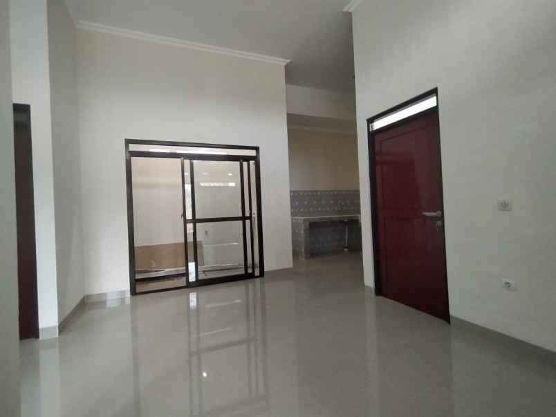 dijual rumah jln alternatif bic desa