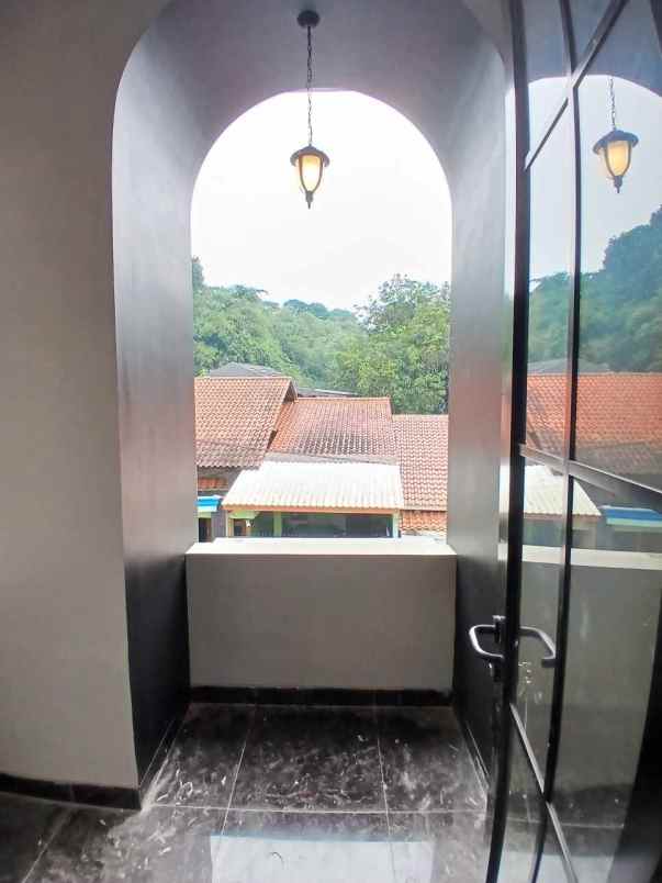 dijual rumah kali mulya