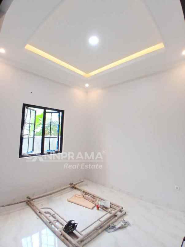 dijual rumah kalimulya