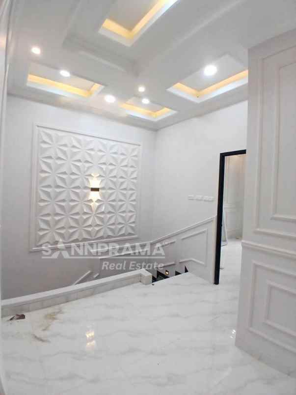 dijual rumah kalimulya