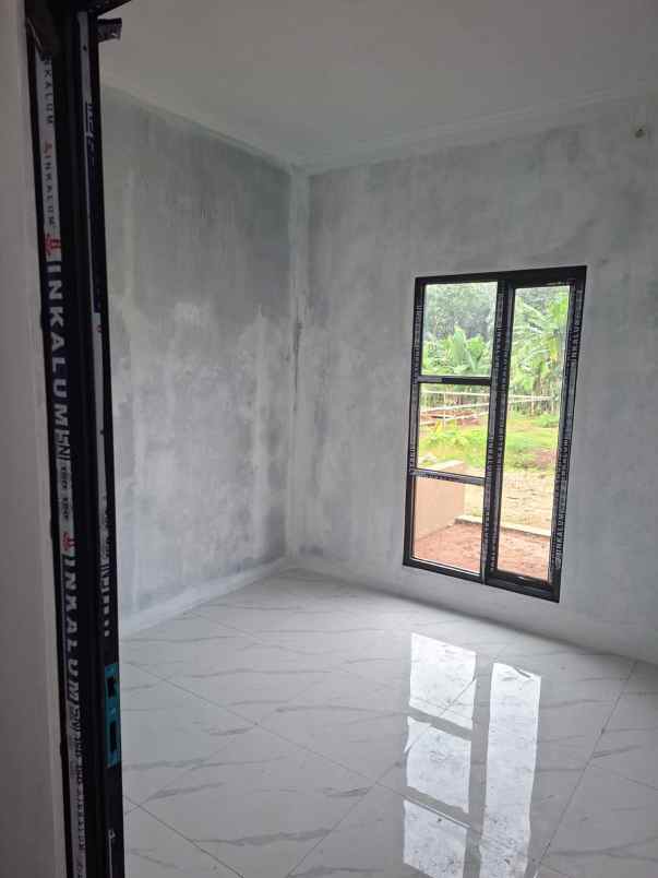 dijual rumah kalimulya