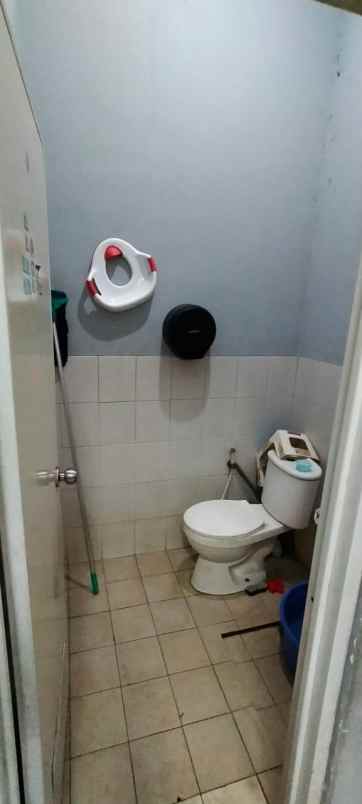 dijual rumah kamayangan residence antapani