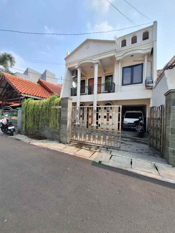 dijual rumah kemayoran jakarta pusat