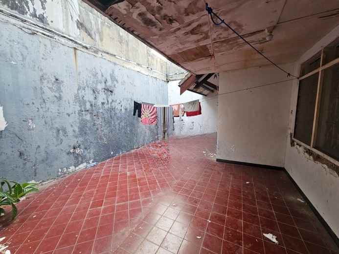 dijual rumah klampis semolo