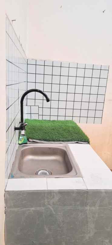 dijual rumah kln raya cileungsi jonghol