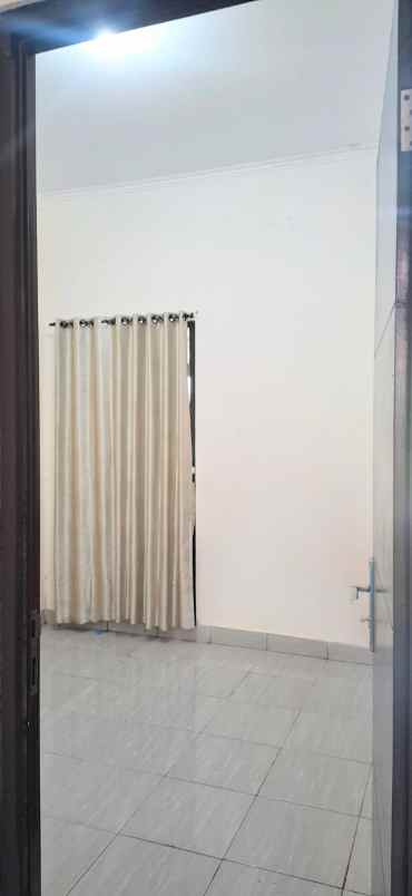 dijual rumah kln raya cileungsi jonghol