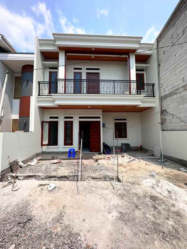 dijual rumah klp dua wetan kec ciracas