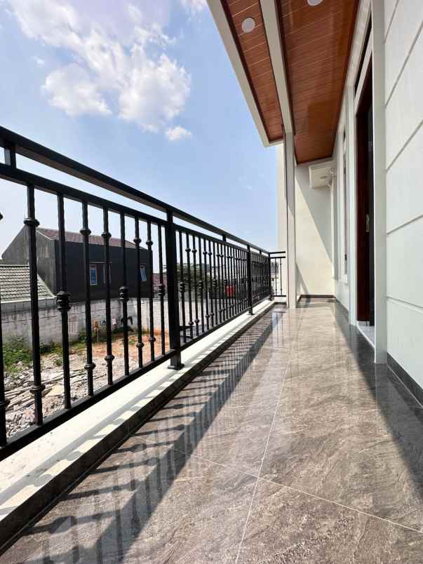 dijual rumah klp dua wetan kec ciracas