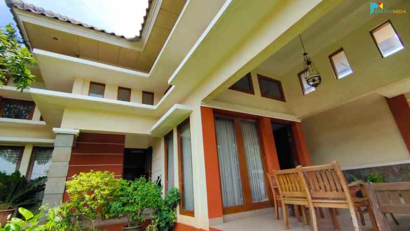 dijual rumah kodau jati mekar bekasi