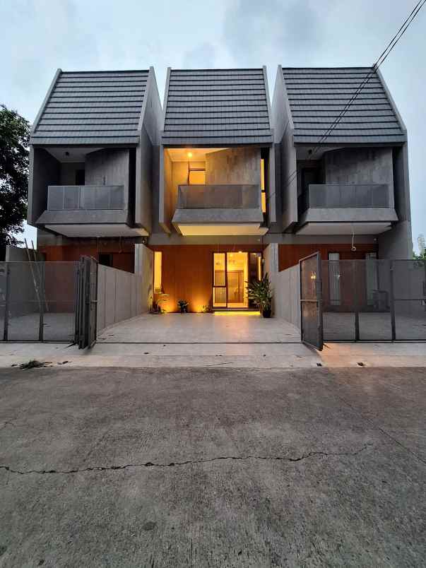 dijual rumah kodau jatiasih bekasi