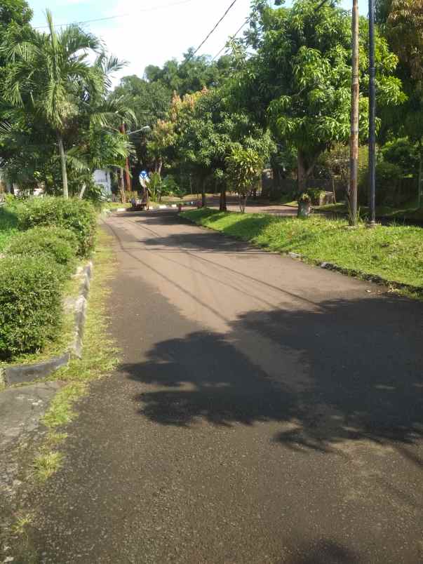 dijual rumah komplek cilandak fatmawati