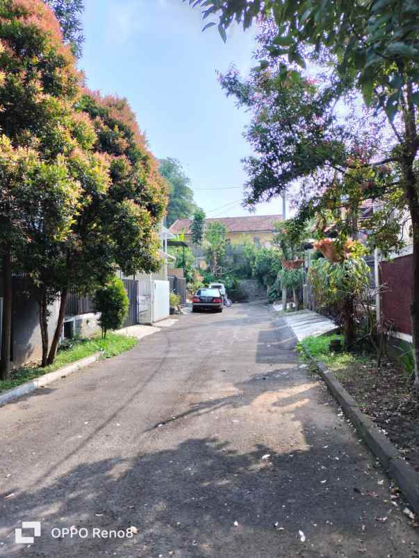 dijual rumah komplek pondok hijau