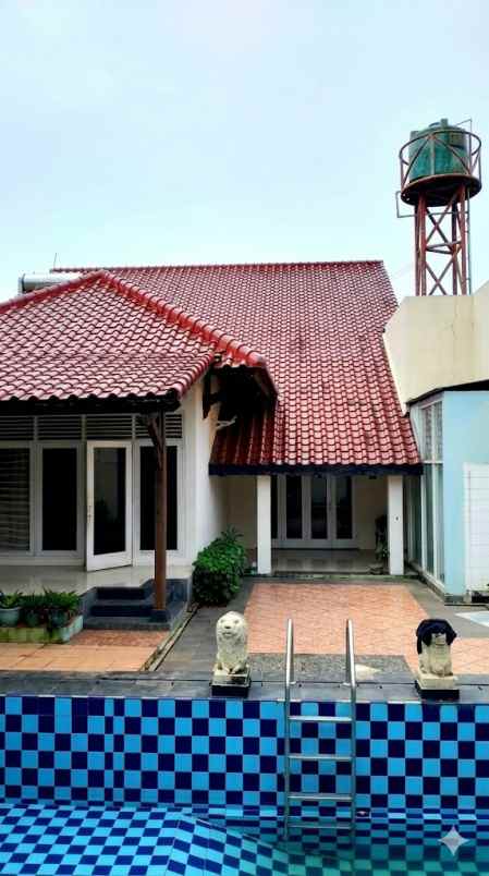 dijual rumah legoso