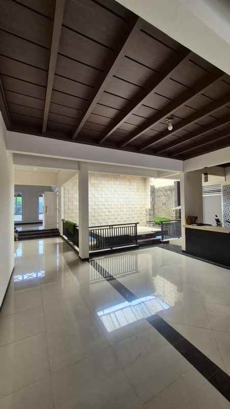dijual rumah legoso