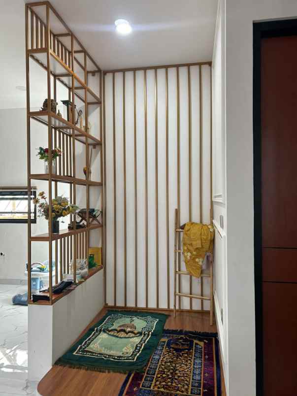 dijual rumah lembang