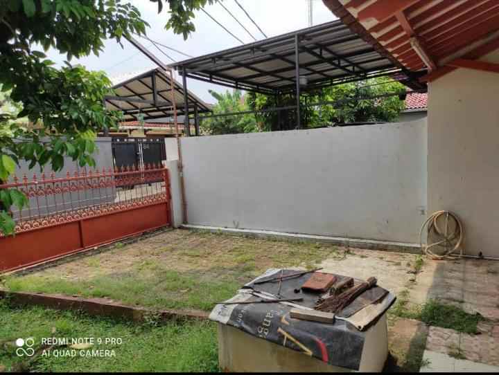 dijual rumah luas dan kokoh di jagakarsa