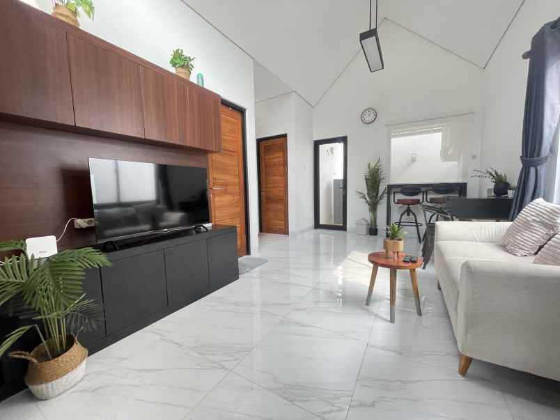 dijual rumah maguwoharjo