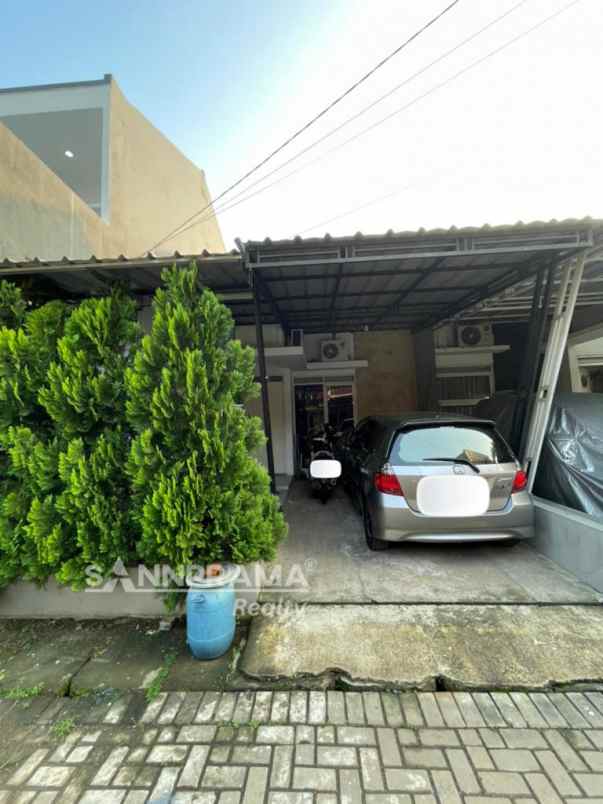 dijual rumah mampang