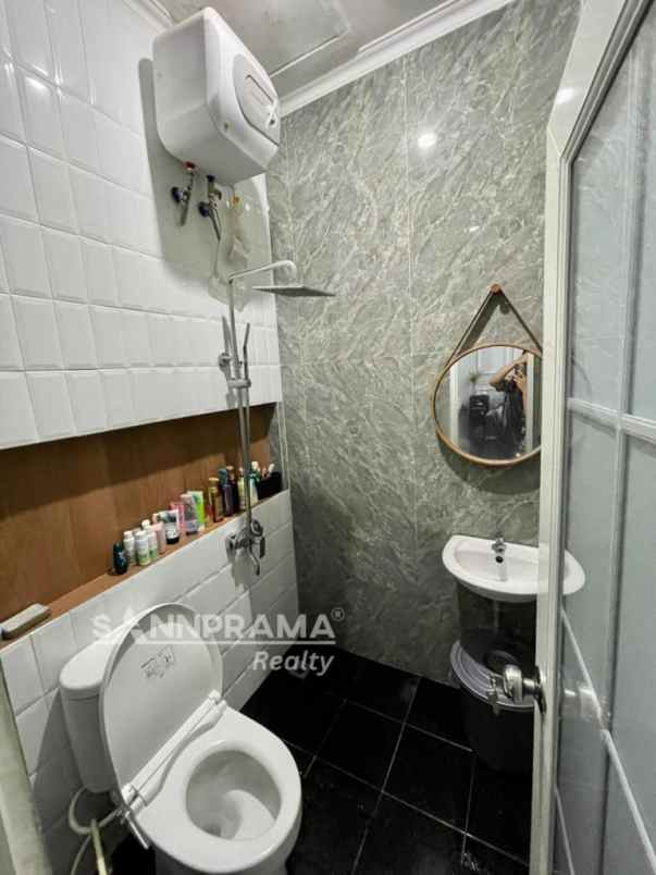 dijual rumah mampang