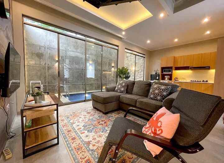 dijual rumah mewah di cigadung dago bandung