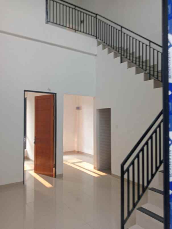 dijual rumah murah dekat toll cinere limo depok